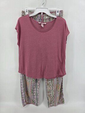 Victoria's Secret Pajama Set Pink Top &‎ Floral Capri Pants – Size S
